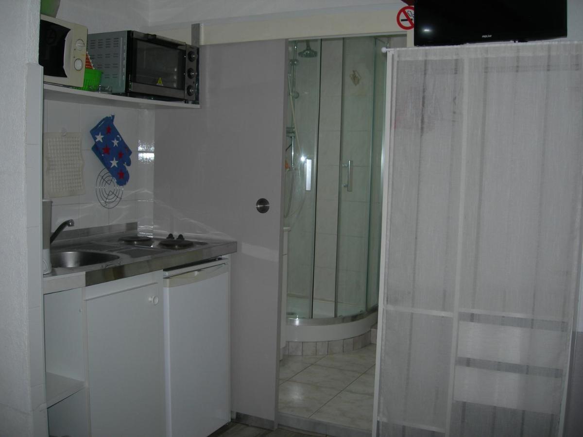 Studio 66 Daire Caumont-sur-Durance Dış mekan fotoğraf